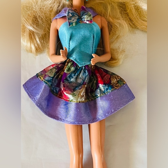 Barbie - Picture 6 of 10